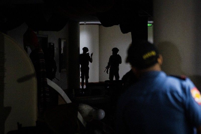 Insiden tembakan di Senat Filipina yang memicu kekacauan