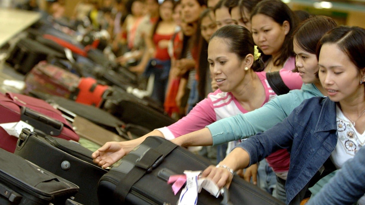 Victor Lee dan keluarganya, imigrasi Filipina