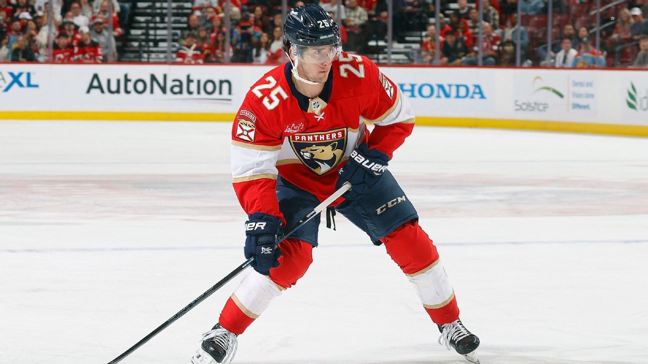 Mackie Samoskevich bergabung dengan Seattle Kraken setelah trade dari Panthers