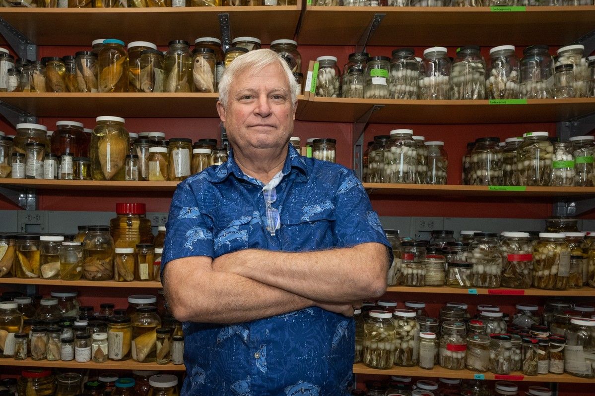 Kent Carpenter, biolog kelautan yang ditembak di Filipina