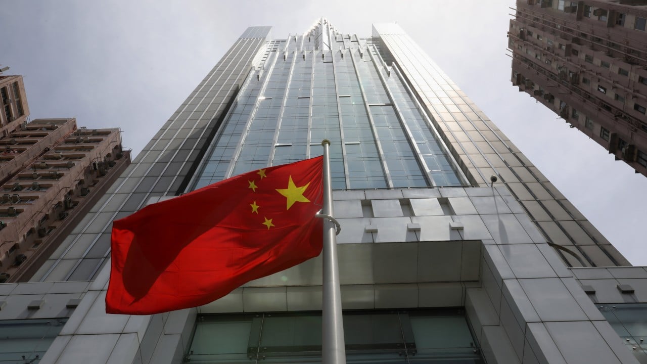 Kantor penghubung Beijing di Hong Kong dengan fokus pada pemuda